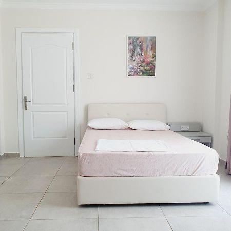 Royal Life Poseidon B Apartment Agios Georgios  Luaran gambar