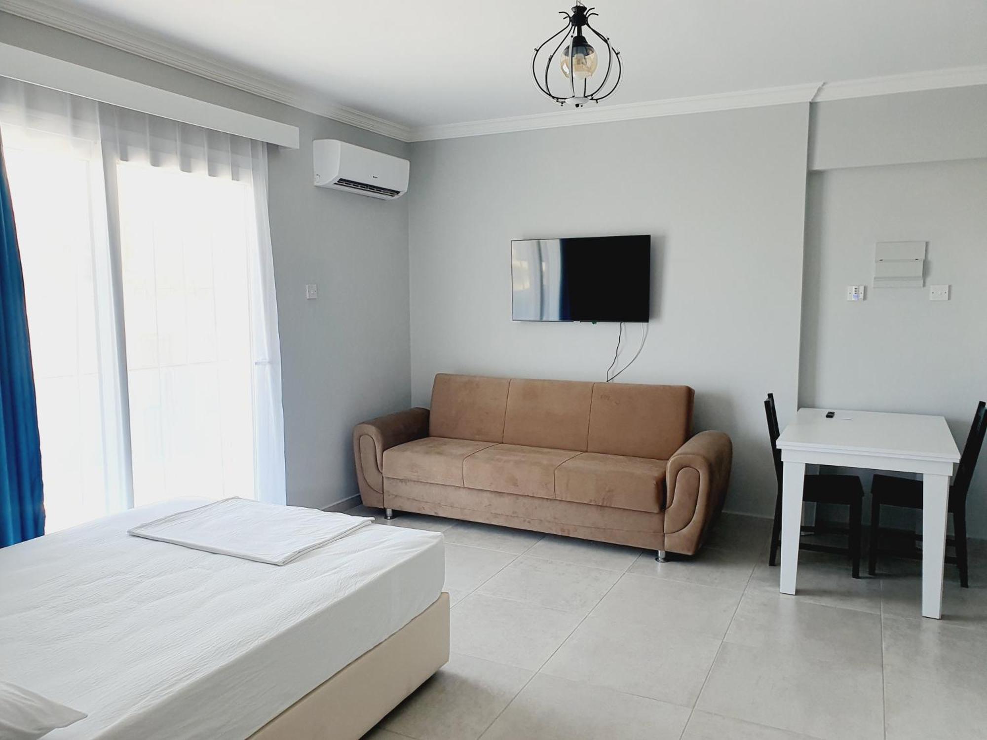 Royal Life Poseidon B Apartment Agios Georgios  Luaran gambar